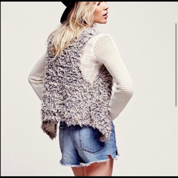 Free People Faux Fur Vest - Picture 3 of 12